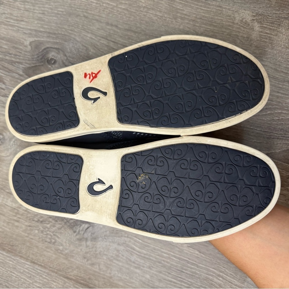 OluKai Pehuea Breathable Slip On Shoes Drop in Navy Size 9.5 - Picture 6 of 8